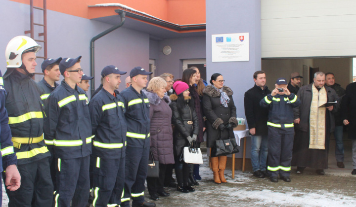 8. fotografia fotogalérie DHZ – Odovzdanie hasičského auta