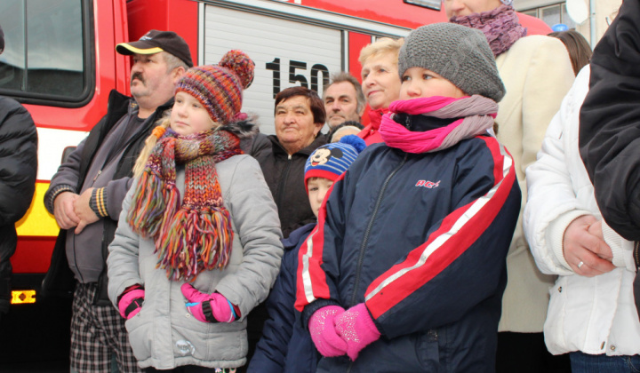 21. fotografia fotogalérie DHZ – Odovzdanie hasičského auta